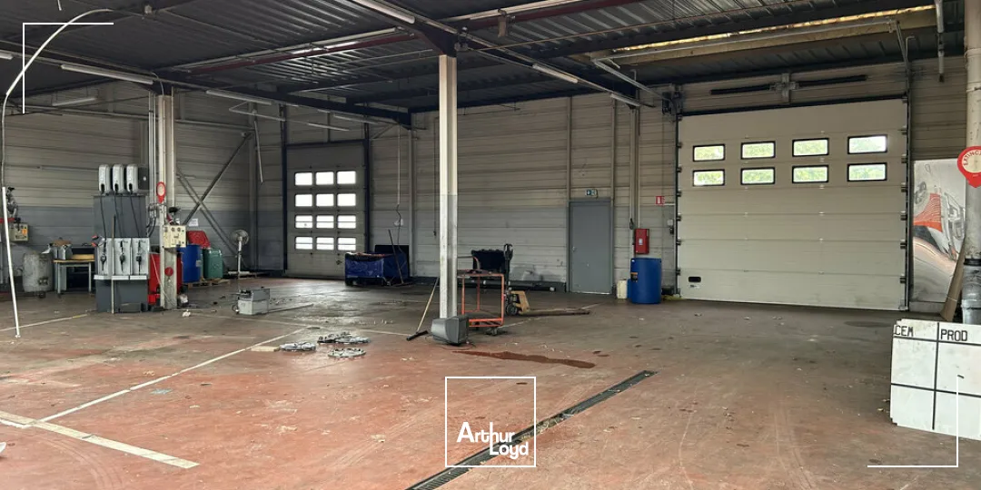Locaux commerciaux - Vente - HUNINGUE - 68330 - 2466-2466 - 7779216