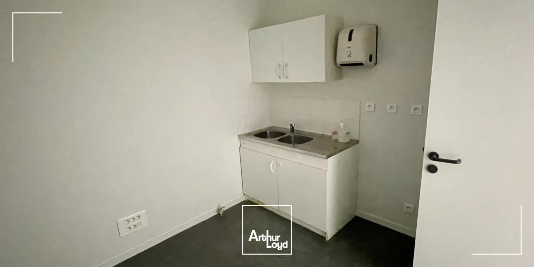 Locaux commerciaux - Location - VAL DE REUIL - 27100 - 133-133 - 7779760