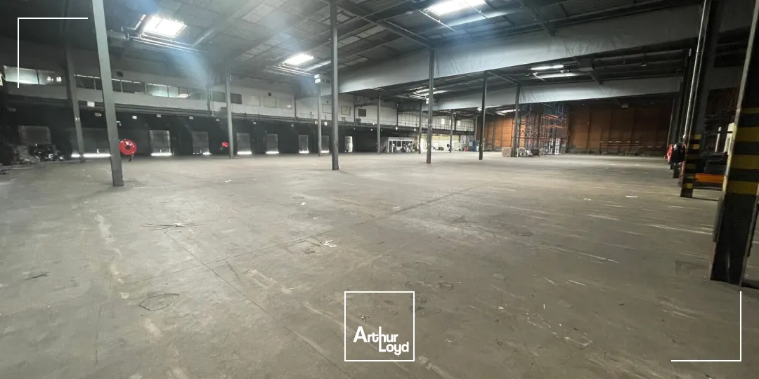 Locaux d'activité & Entrepôts - Vente - GRAVIGNY - 27930 - 9200-9200 - 7779767