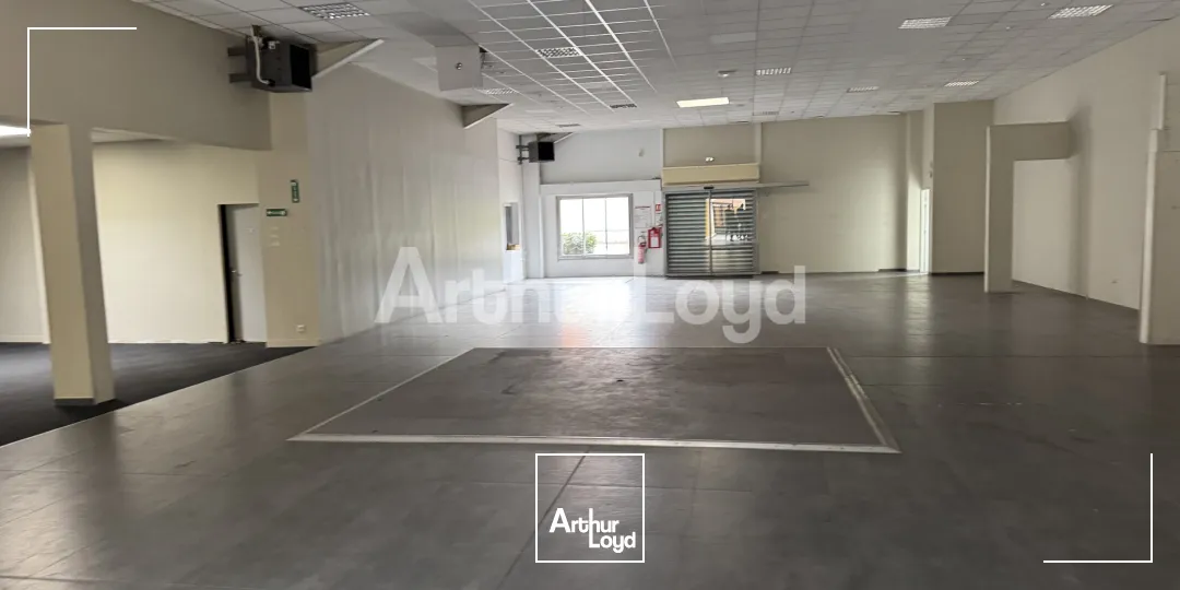 Locaux d'activité & Entrepôts - Location - LAMBERSART - 59130 - 4212-4212 - 7779931