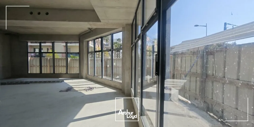 Locaux commerciaux - Vente - CAGNES SUR MER - 06800 - 120.2-120.2 - 7780221