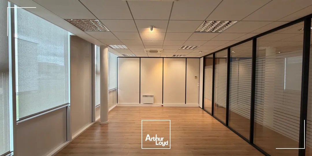 Bureaux - Location - LACROIX SAINT OUEN - 60610 - 210-210 - 7780433