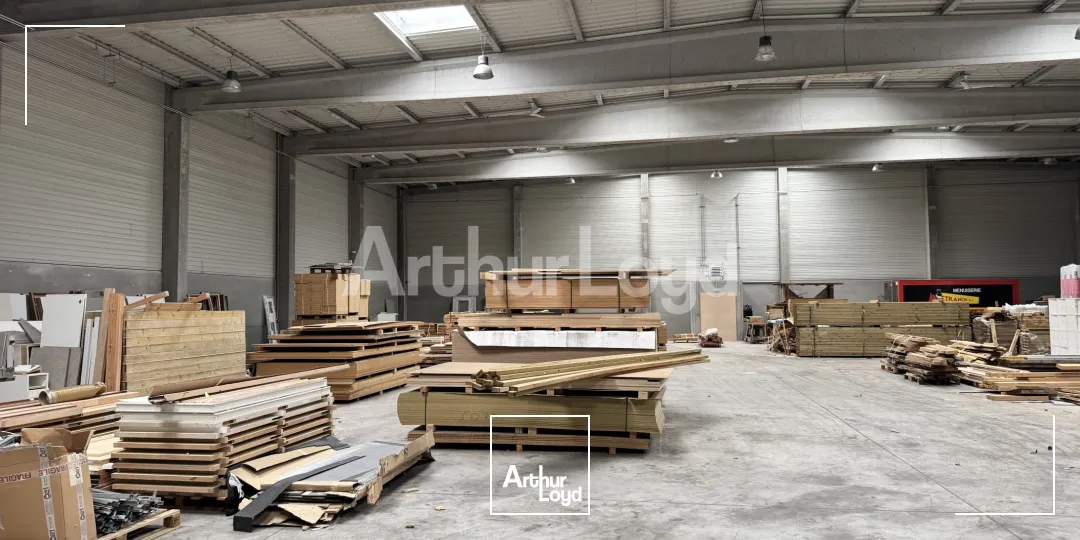 Locaux d'activité & Entrepôts - Location - PERENCHIES - 59840 - 2000-2000 - 7780719