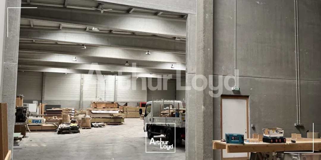 Locaux d'activité & Entrepôts - Location - PERENCHIES - 59840 - 2000-2000 - 7780720