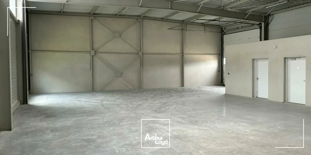Locaux d'activité & Entrepôts - Location - AIZENAY - 85190 - 290-290 - 7782237