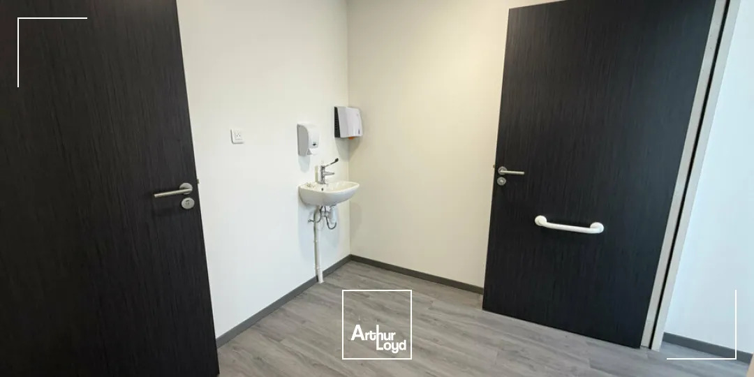 Bureaux - Vente - BIARD - 86580 - 32-32 - 7782245