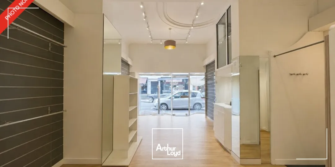 Locaux commerciaux - Location - TOURS - 37000 - 67.68-67.68 - 7782301