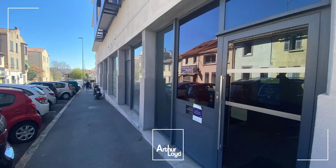 Locaux commerciaux - Location - MARSEILLE - 13012 - 264.5-264.5 - 7782762