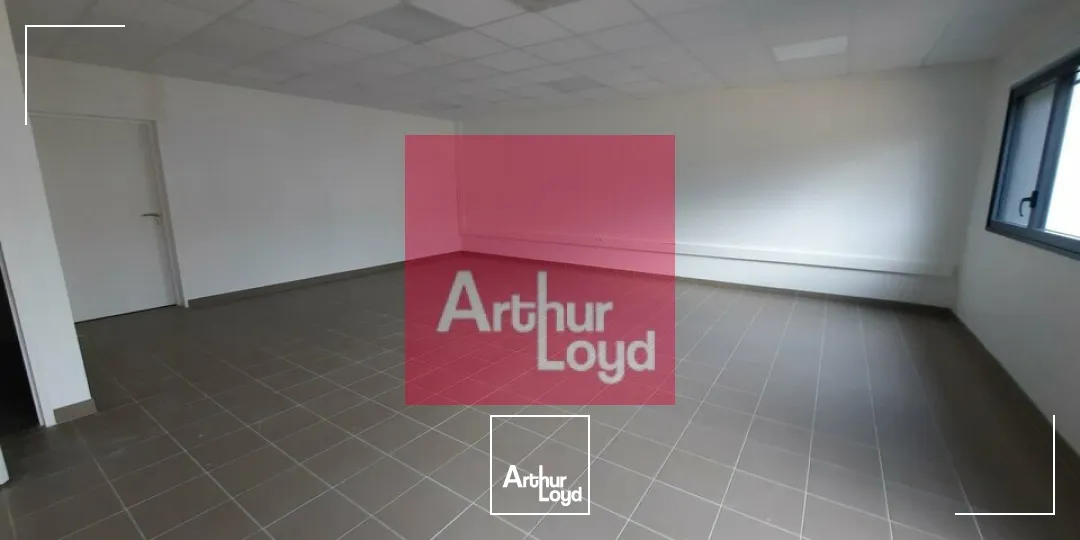 Locaux d'activité & Entrepôts - Location - CLERMONT FERRAND - 63100 - 571-571 - 7783150