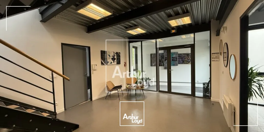 Locaux d'activité & Entrepôts - Location - BRIE COMTE ROBERT - 77170 - 371-371 - 7783205