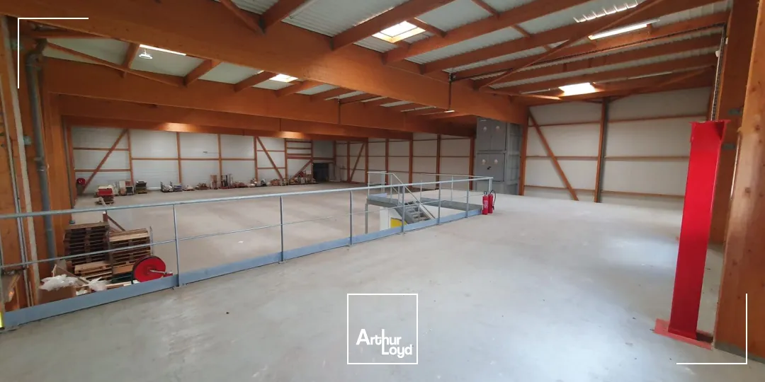 Locaux d'activité & Entrepôts - Location - CAUDAN - 56850 - 2078.5-2078.5 - 7783399