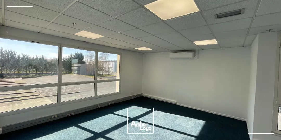 Locaux d'activité & Entrepôts - Location - LE MEUX - 60880 - 7264-16895 - 7783533