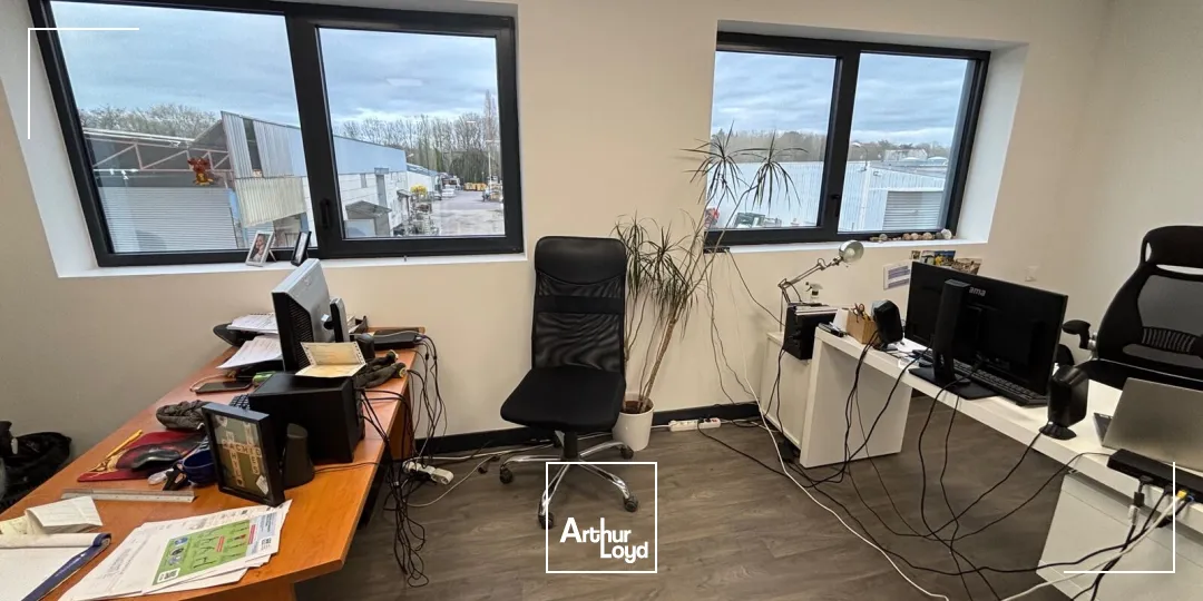Locaux d'activité & Entrepôts - Location - MAROMME - 76150 - 361-361 - 7783591