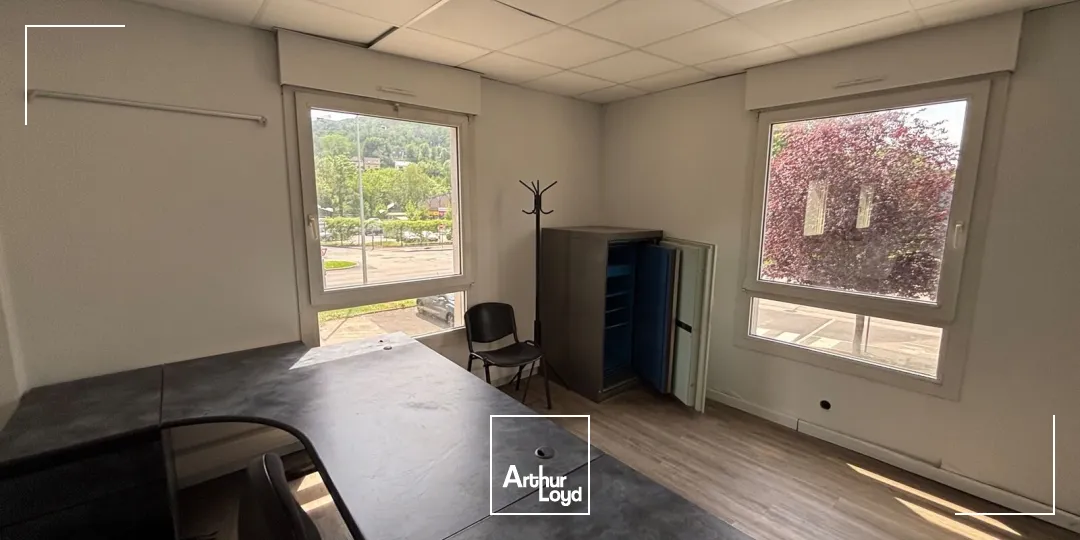 Locaux d'activité & Entrepôts - Location - ROUEN - 76000 - 819-819 - 7783620