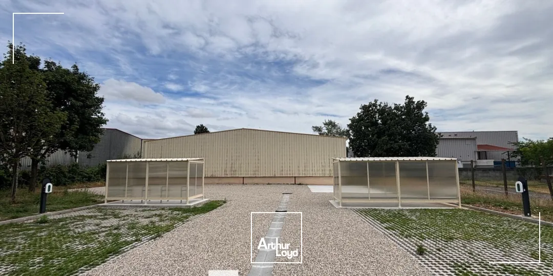 Locaux d'activité & Entrepôts - Location - CHASSIEU - 69680 - 1400-1400 - 7784033