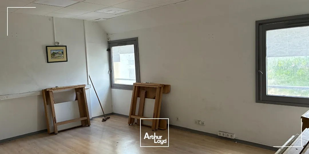 Bureaux - Location - LA ROCHELLE - 17000 - 90-90 - 7784129