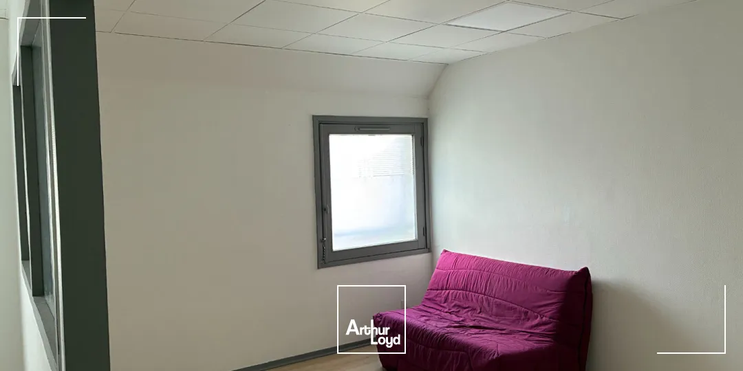Bureaux - Location - LA ROCHELLE - 17000 - 90-90 - 7784130