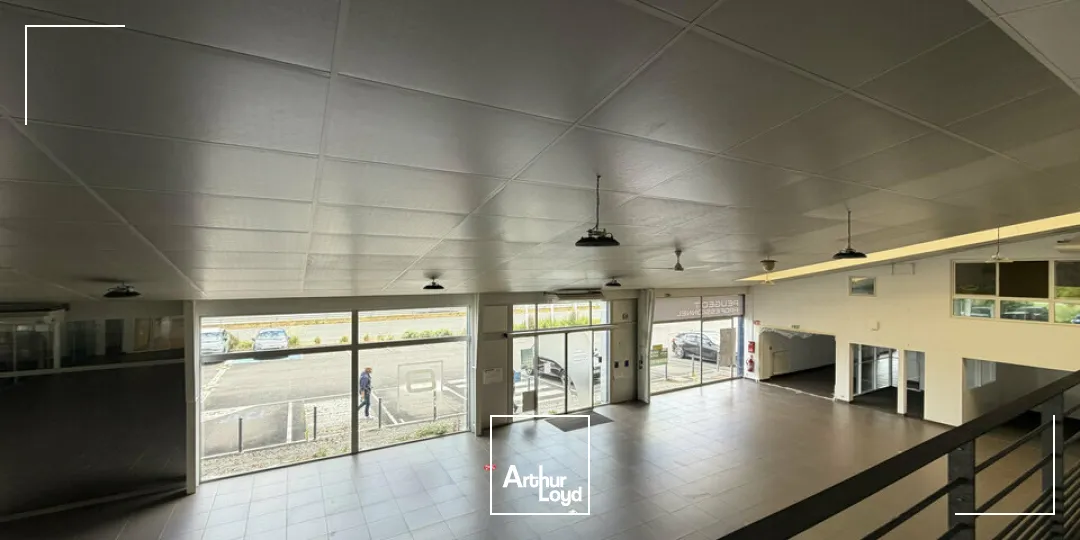 Locaux commerciaux - Vente - CHÂTELLERAULT - 86100 - 697-1614 - 7784235