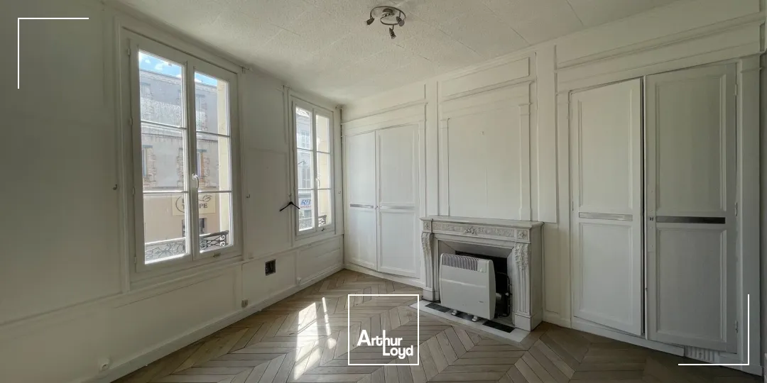 Locaux commerciaux - Location - VILLERS COTTERETS - 02600 - 160-160 - 7784280