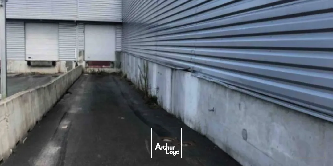 Locaux commerciaux - Location - LE HAILLAN - 33185 - 1470-3470 - 7784390