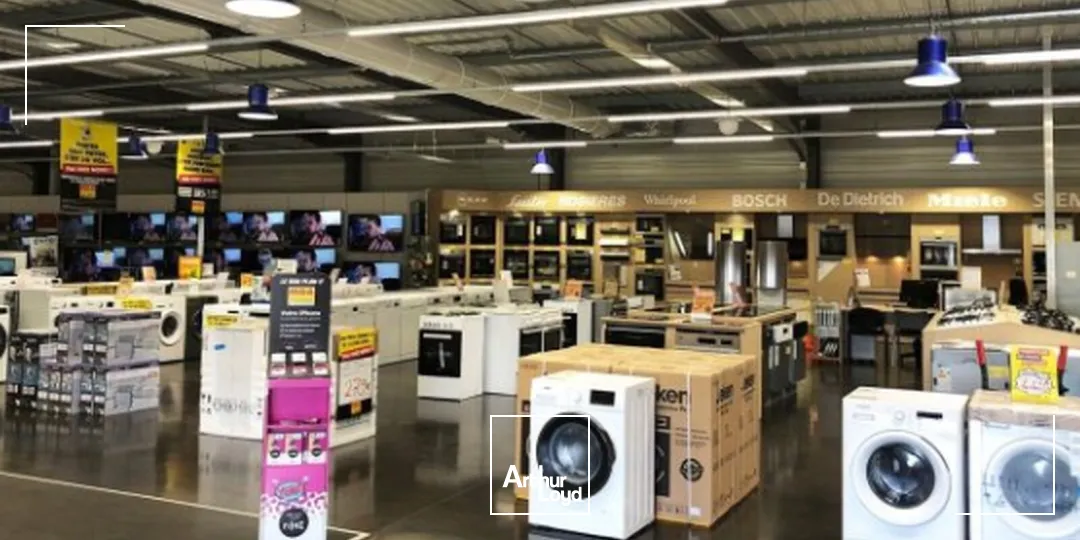 Locaux commerciaux - Location - LE HAILLAN - 33185 - 1470-3470 - 7784386