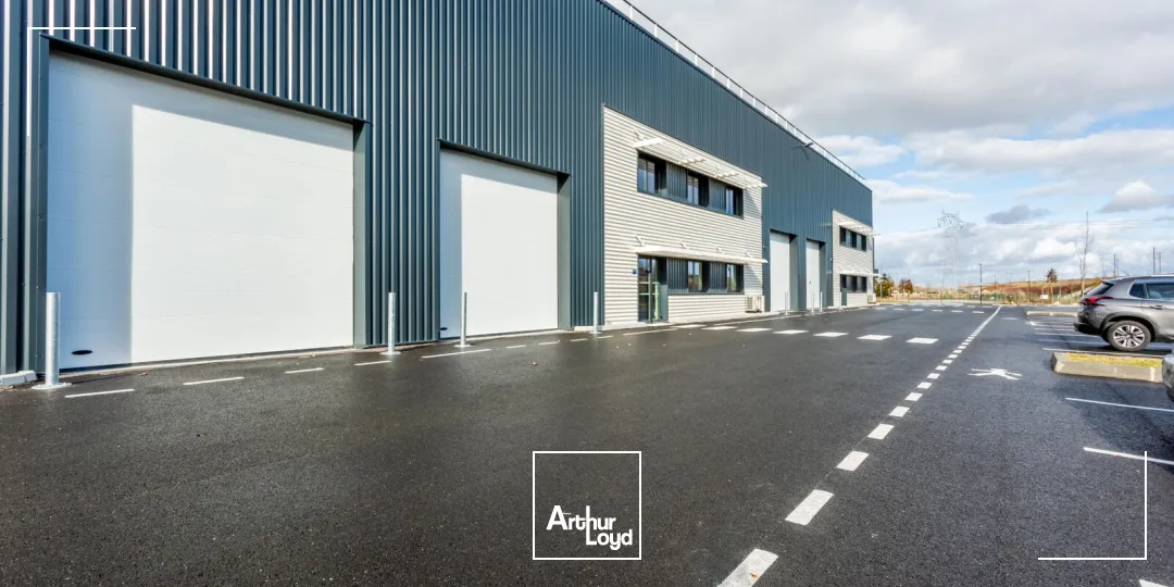 Locaux d'activité & Entrepôts - Location - AMBARES ET LAGRAVE - 33440 - 3498-3498 - 7784396