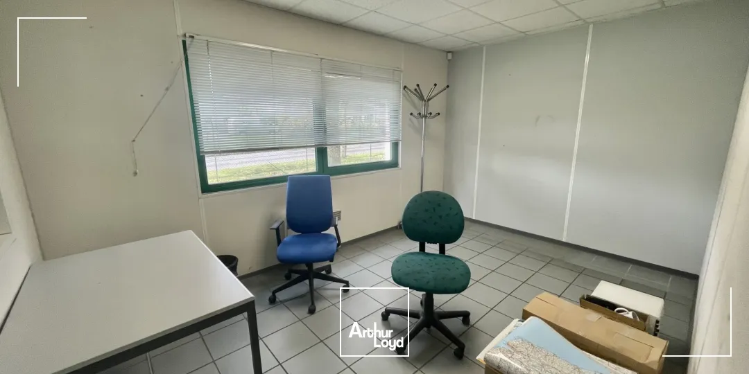 Locaux d'activité & Entrepôts - Location - ESLETTES - 76710 - 1802-1802 - 7784446