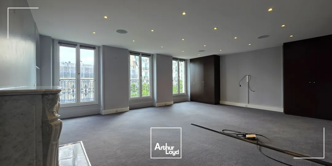 Bureaux - Location - PARIS - 75008 - 236-236 - 7784551