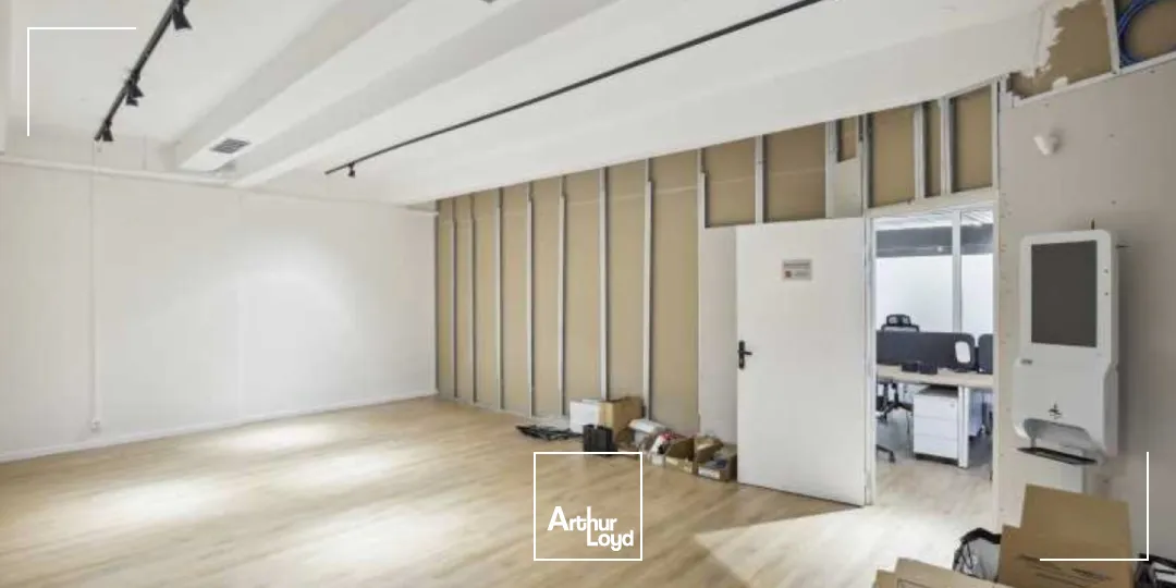 Bureaux - Location - PARIS - 75010 - 115-115 - 7784562