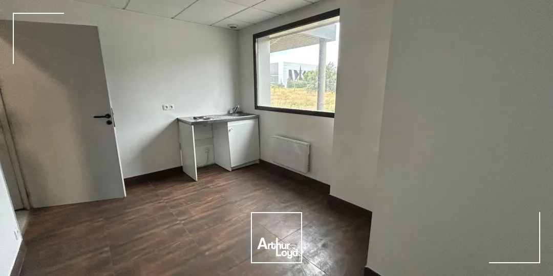 Locaux d'activité & Entrepôts - Vente - LES SORINIERES - 44840 - 1701-1701 - 7784587