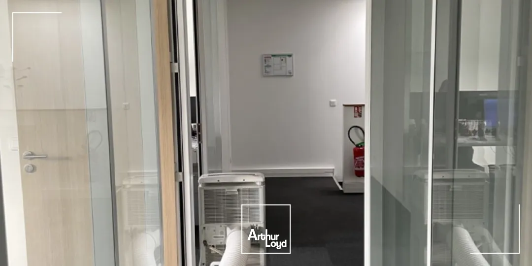 Locaux d'activité & Entrepôts - Location - SAINT ETIENNE DE MONTLUC - 44360 - 366-366 - 7784599