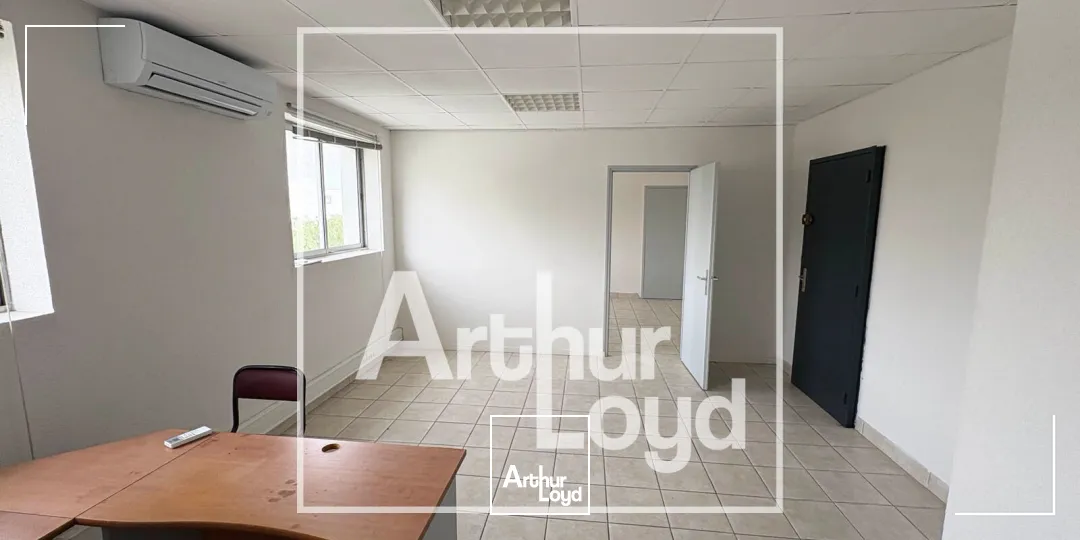 Bureaux - Location - MAUGUIO - 34130 - 40-600 - 7785376