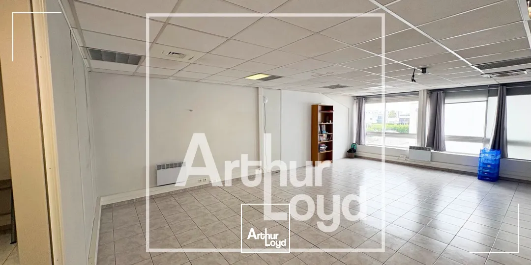 Bureaux - Location - MAUGUIO - 34130 - 40-600 - 7785380