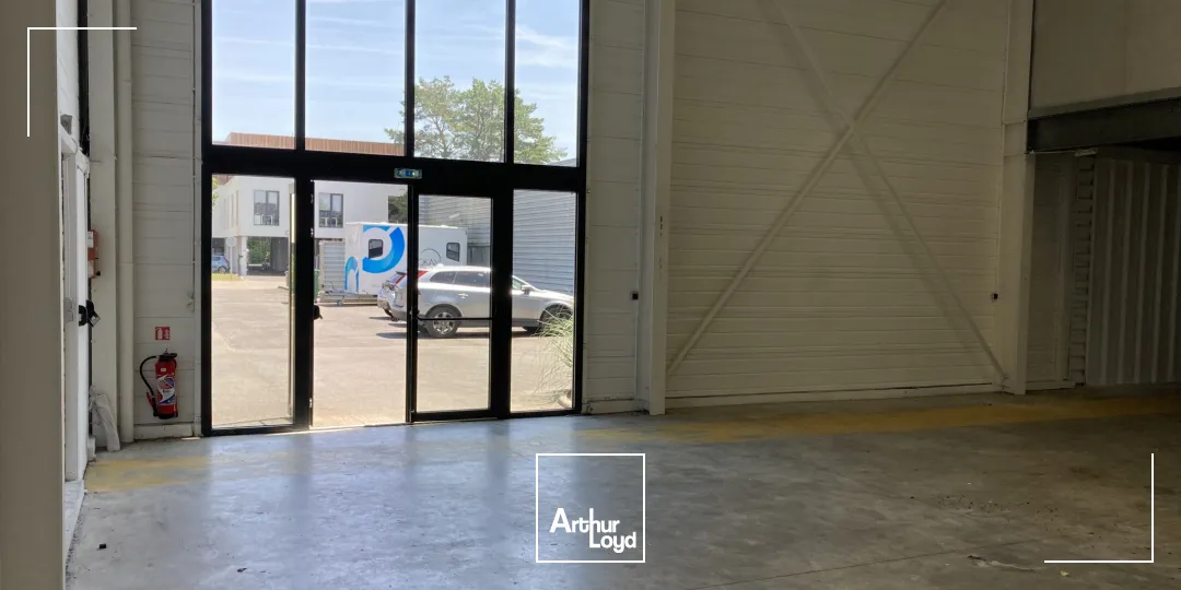 Locaux d'activité & Entrepôts - Location - MERIGNAC - 33700 - 365-365 - 7785470