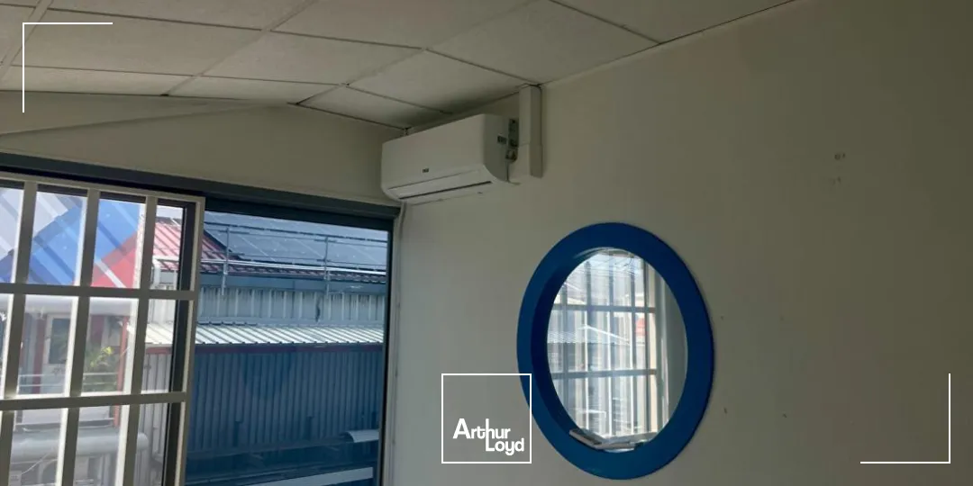 Bureaux - Location - Baie Mahault - 97122 - 0-0 - 7785977
