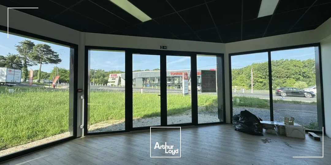 Locaux commerciaux - Location - CHAMBRAY LES TOURS - 37170 - 80-80 - 7786118