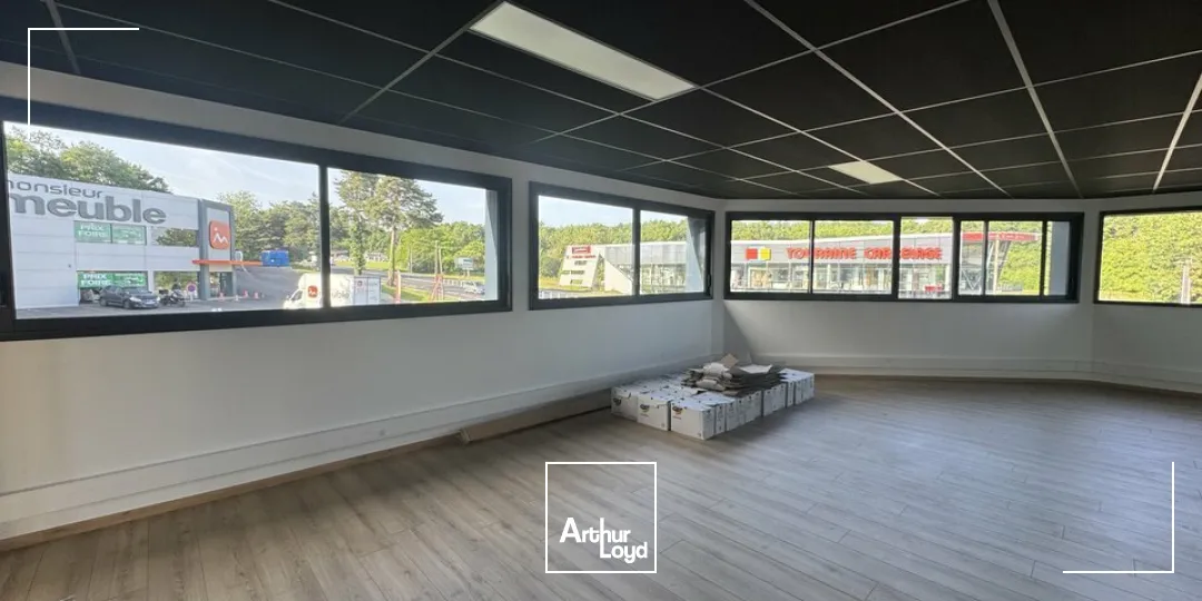 Locaux commerciaux - Location - CHAMBRAY LES TOURS - 37170 - 80-80 - 7786119