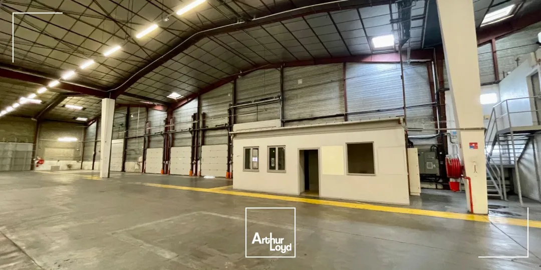 Locaux d'activité & Entrepôts - Location - SAINT PIERRE LES ELBEUF - 76320 - 2000-7600 - 7786393