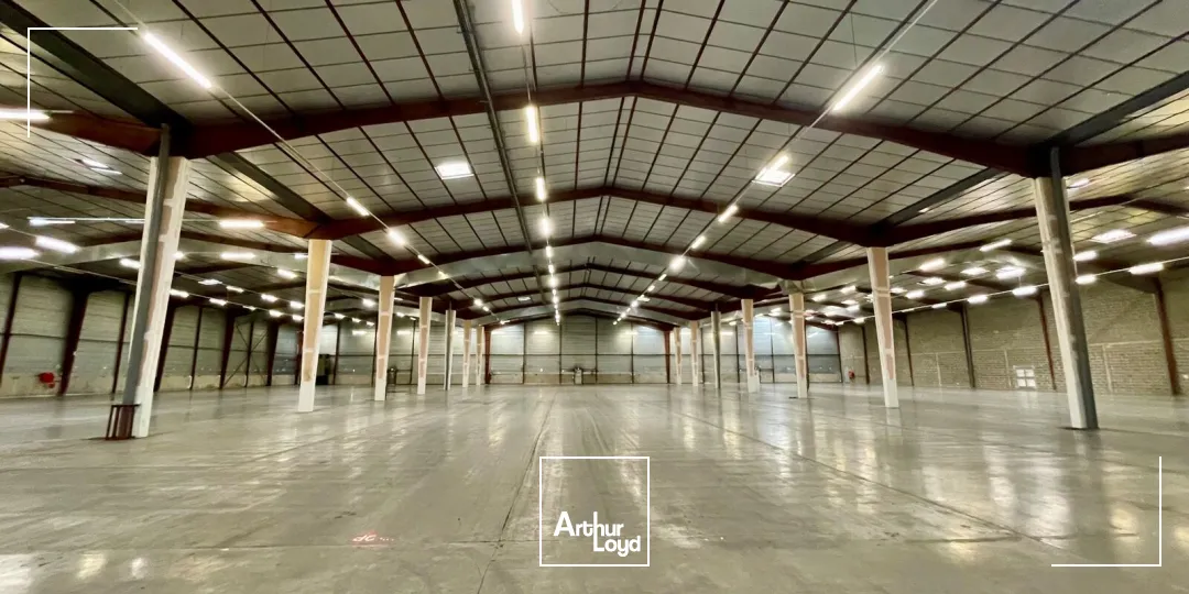Locaux d'activité & Entrepôts - Location - SAINT PIERRE LES ELBEUF - 76320 - 2000-7600 - 7786383