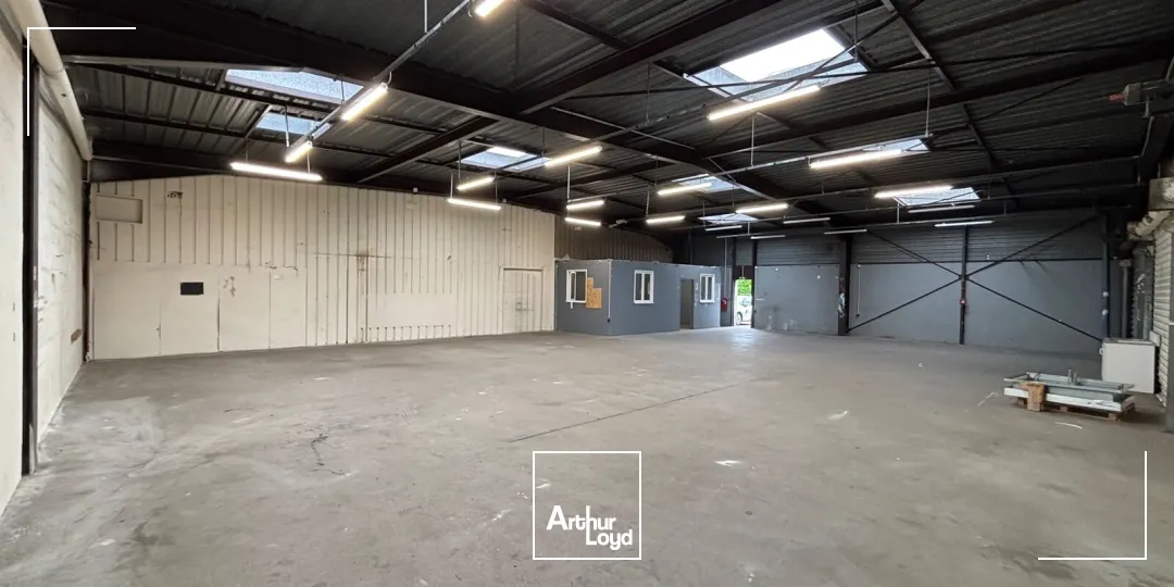 Locaux d'activité & Entrepôts - Location - LE GRAND QUEVILLY - 76120 - 300-300 - 7786404