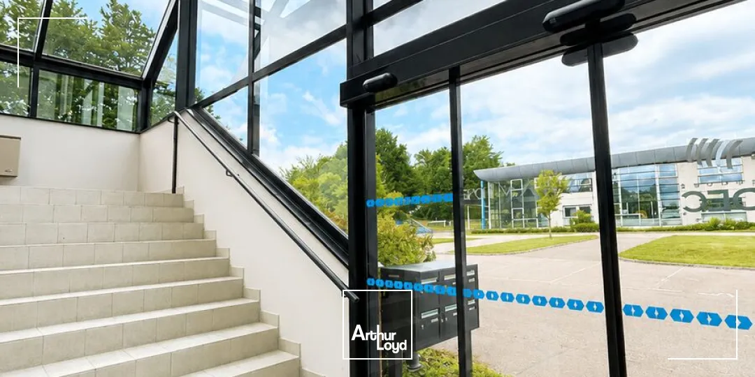 Bureaux - Location - MONT SAINT AIGNAN - 76130 - 525-1711 - 7786987