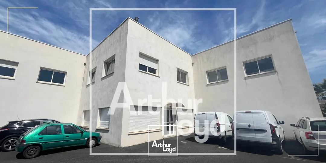 Bureaux - Location - PEROLS - 34470 - 120-120 - 7788186