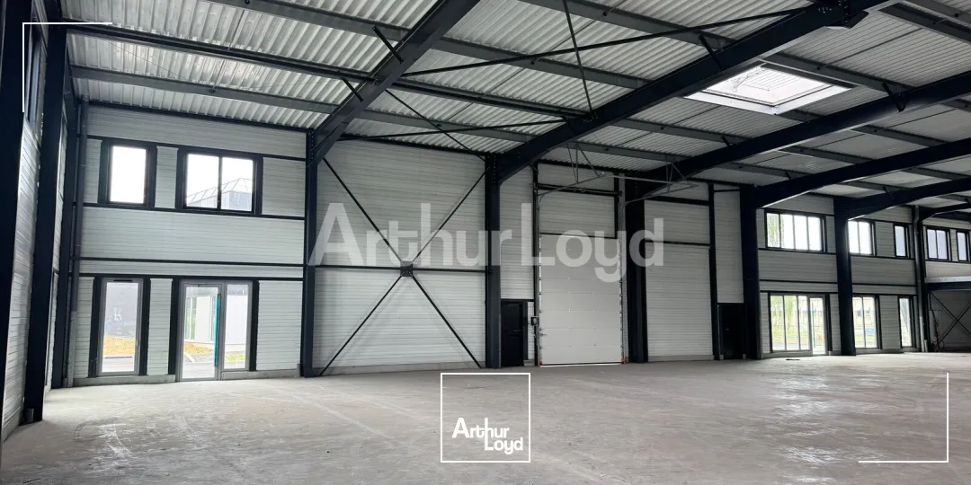 Locaux d'activité & Entrepôts - Location - LYS LEZ LANNOY - 59390 - 303-6880 - 7788618