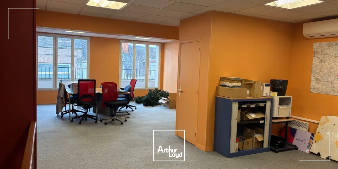 Locaux commerciaux - Vente - FLEURY LES AUBRAIS - 45400 - 222-222 - 7788762