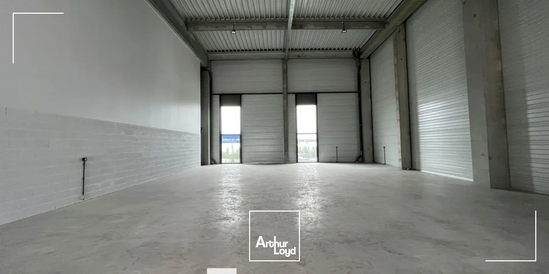 Locaux d'activité & Entrepôts - Location - VENISSIEUX - 69200 - 360-8618 - 7788835
