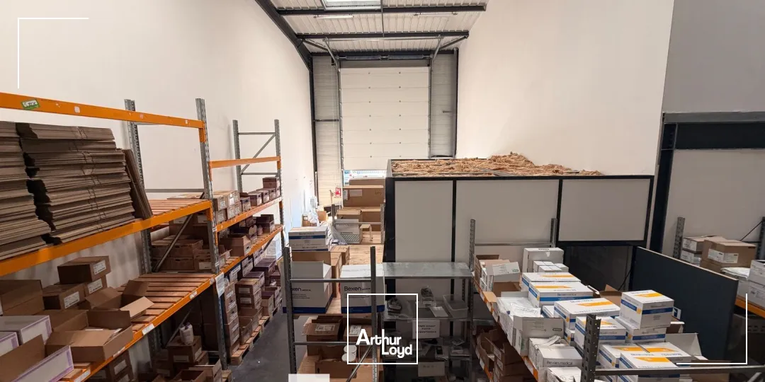 Locaux d'activité & Entrepôts - Location - SAINT PRIEST - 69800 - 280-280 - 7788867