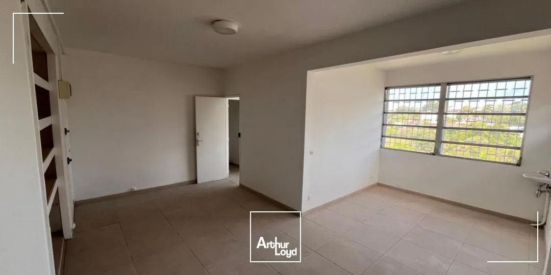 Locaux commerciaux - Location - Fort De France - 97200 - 42-42 - 7788953