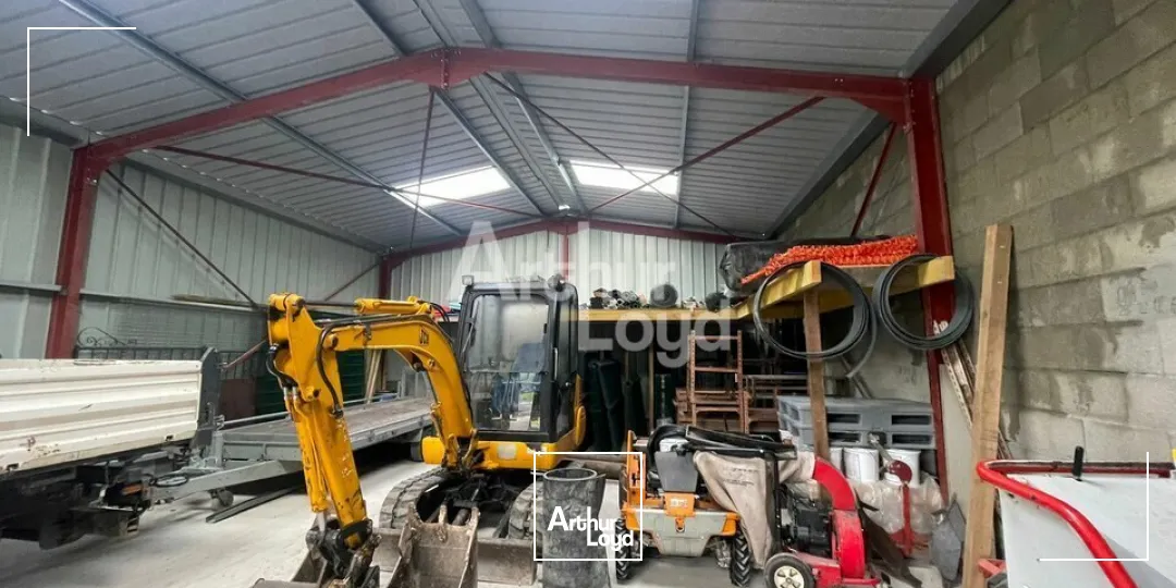 Locaux d'activité & Entrepôts - Vente - HERBAULT - 41190 - 304-304 - 7789082