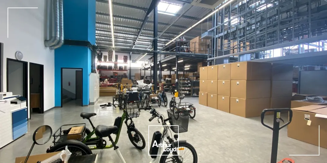 Locaux d'activité & Entrepôts - Location - MIRAMAS - 13140 - 270-1440 - 7789148