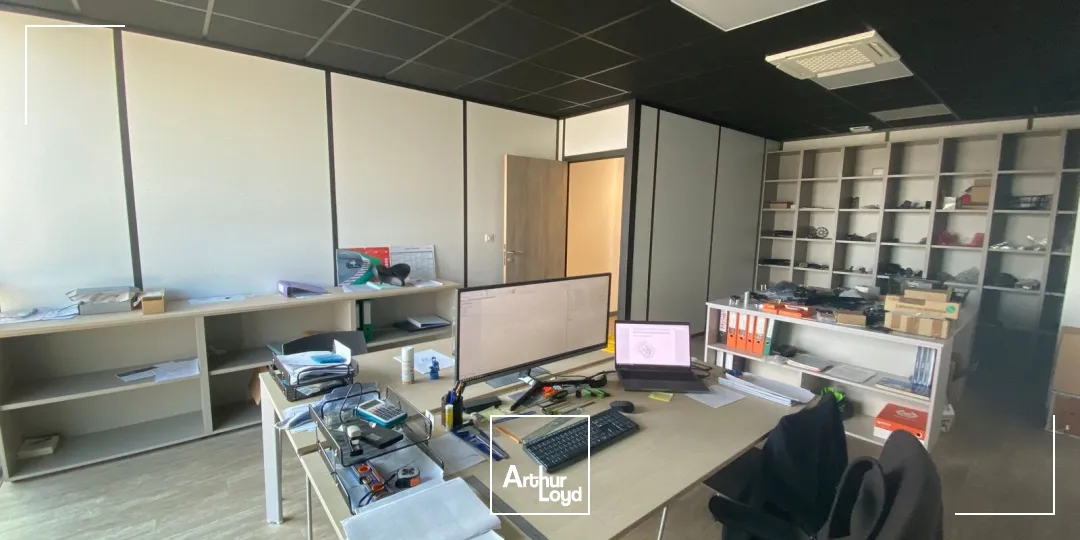 Locaux d'activité & Entrepôts - Location - MIRAMAS - 13140 - 270-1440 - 7789156